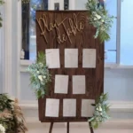 Plan de Table en Bois pour votre mariage 🌿