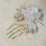 Peignes de mariage en fleurs séchées et coiffes